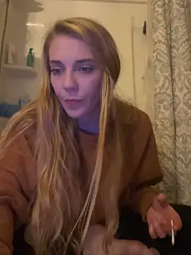 qtkayyzzxoxo online show from 03/07/25, 12:48