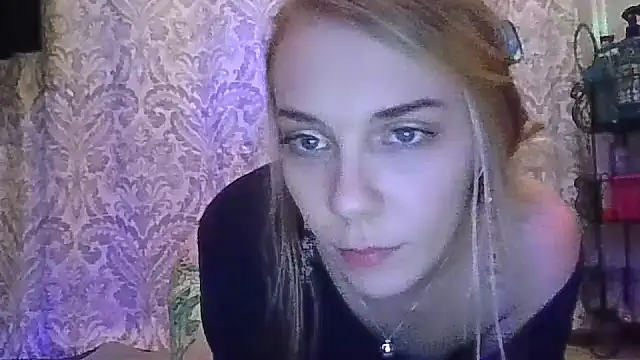 qtkayyzzxoxo online show from 03/09/25, 02:39