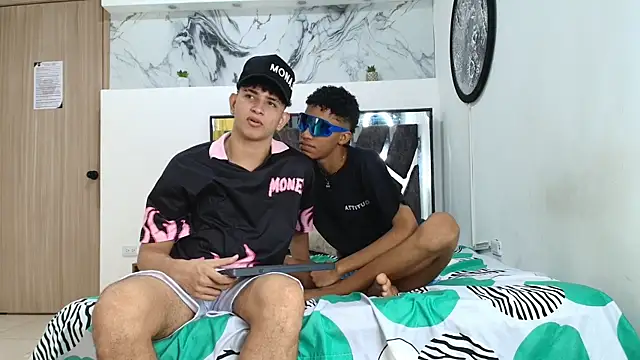 KING OFF BOYS online show from 09/22/25, 01:24