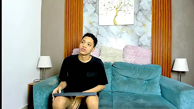 KING OFF BOYS online show from 05/23/26, 01:04