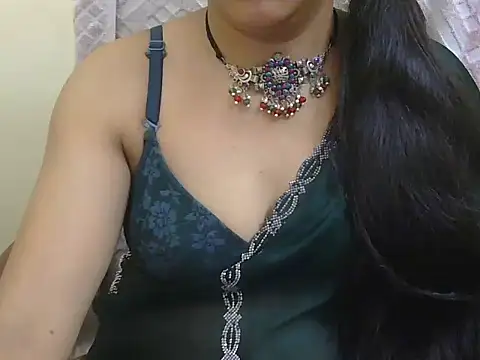 Lovely Manvi online show from 09/10/25, 01:00