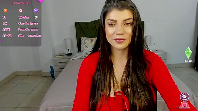 camila tailors online show from 03/18/25, 02:26