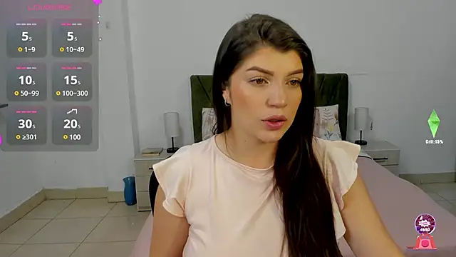 camila tailors online show from 03/21/25, 01:12