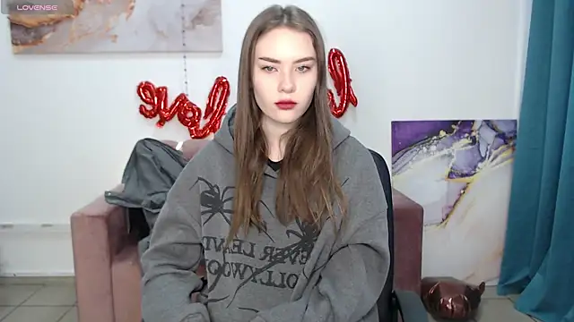 ElenaOconar online show from 02/25/25, 12:13