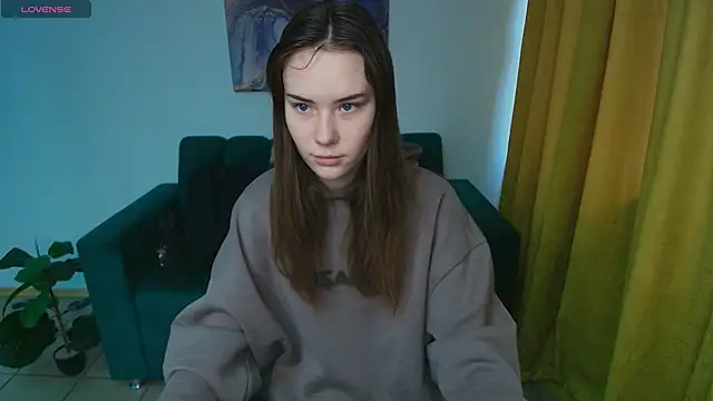 ElenaOconar online show from 02/26/25, 06:47