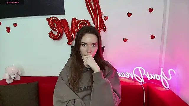 ElenaOconar online show from 03/11/25, 09:34