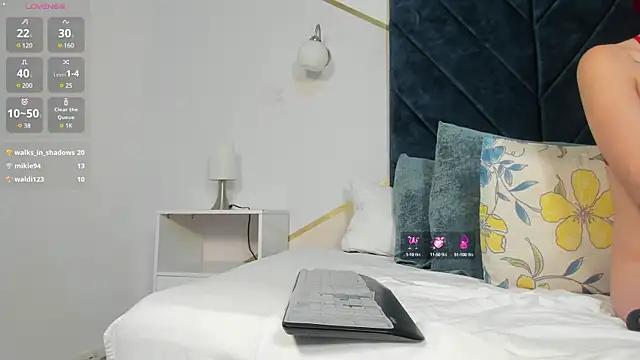 serenaalara online show from 03/21/25, 01:24