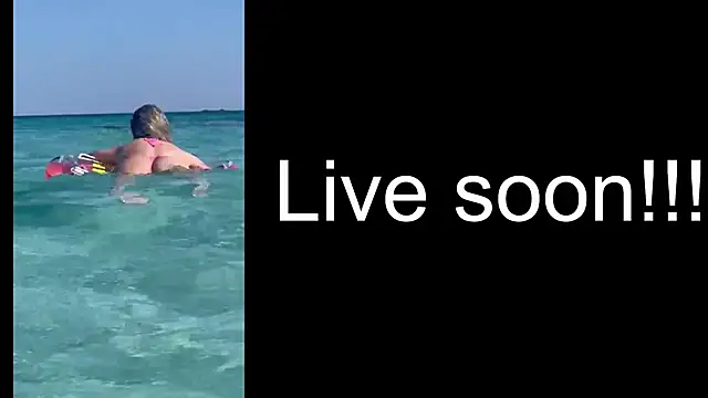 Snapshot of _Allie_ chatting on 11/02/25, 05:32 Allie online show from 11/02/25, 05:32