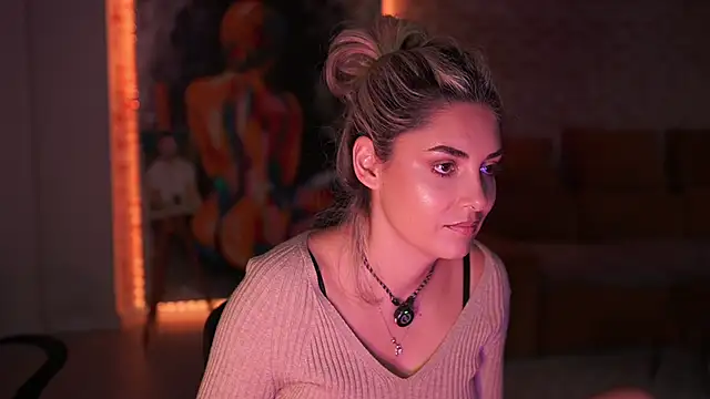 Snapshot of _Allie_ chatting on 11/14/25, 06:23 Allie online show from 11/14/25, 06:23