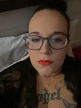 Snapshot of kahyhot chatting on 02/25/25, 07:25 kahyhot online show from 02/25/25, 07:25