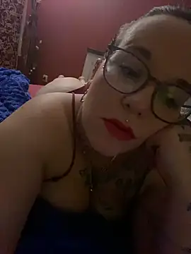 Snapshot of kahyhot chatting on 02/25/25, 10:29 kahyhot online show from 02/25/25, 10:29