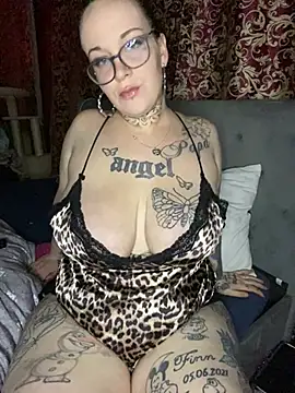 Snapshot of kahyhot chatting on 03/18/25, 07:10 kahyhot online show from 03/18/25, 07:10