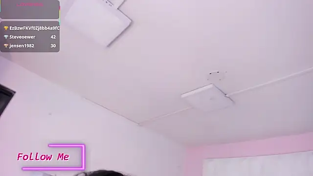 Snapshot of Valeriagomez_ chatting on 11/26/25, 12:22 Valeriagomez online show from 11/26/25, 12:22