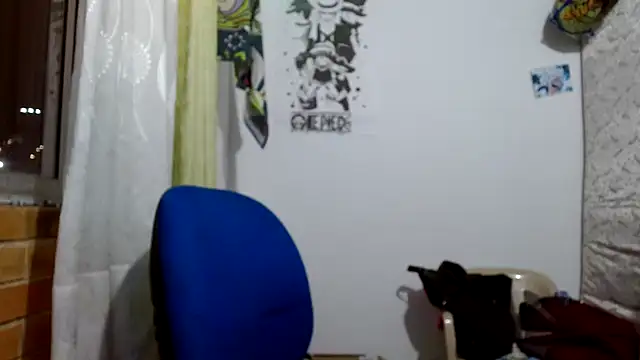 Snapshot of Escarcha-blue chatting on 11/03/25, 12:46 Escarcha-blue online show from 11/03/25, 12:46