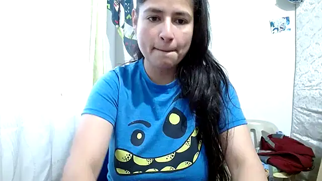 Snapshot of Escarcha-blue chatting on 11/03/25, 10:32 Escarcha-blue online show from 11/03/25, 10:32