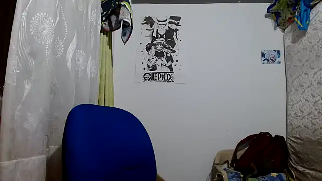 Snapshot of Escarcha-blue chatting on 11/27/25, 12:24 Escarcha-blue online show from 11/27/25, 12:24