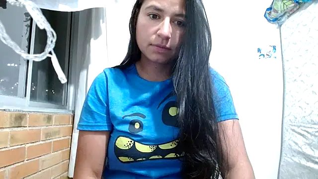 Snapshot of Escarcha-blue chatting on 11/30/25, 12:58 Escarcha-blue online show from 11/30/25, 12:58