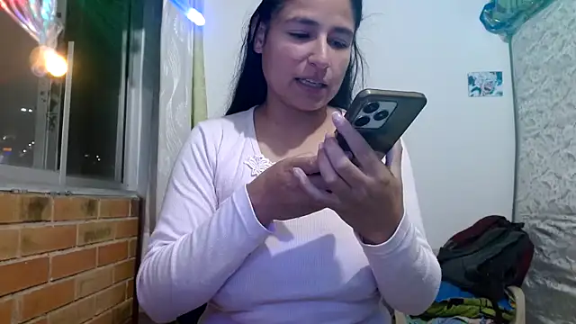 Snapshot of Escarcha-blue chatting on 12/03/25, 11:36 Escarcha-blue online show from 12/03/25, 11:36