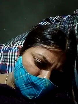 Snapshot of Disha2870 chatting on 03/11/25, 12:39 Disha2870 online show from 03/11/25, 12:39