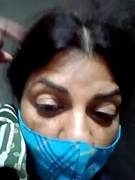 Snapshot of Disha2870 chatting on 03/17/25, 03:14 Disha2870 online show from 03/17/25, 03:14