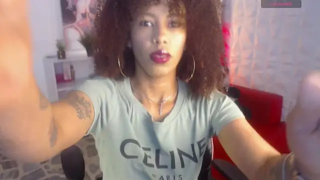Snapshot of anahi_macys chatting on 03/17/25, 12:14 anahi macys online show from 03/17/25, 12:14