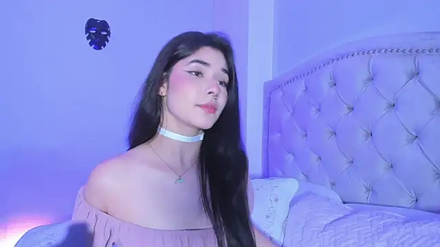 NicoleDallas online show from 03/04/25, 01:49