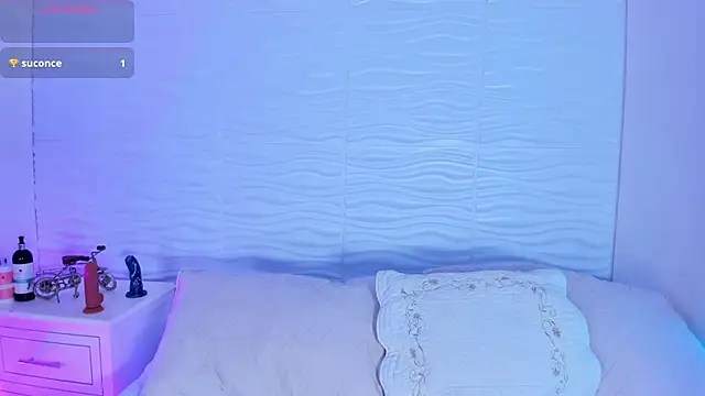 NicoleDallas online show from 03/17/25, 02:01