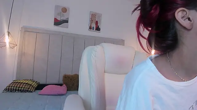 Snapshot of gime_lara chatting on 03/27/26, 12:16 gime lara online show from 03/27/26, 12:16