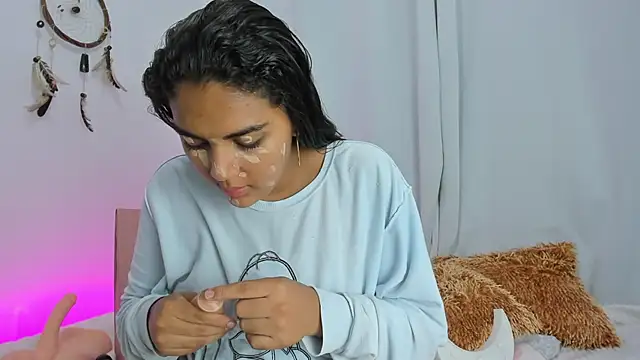 Melodymoore  online show from 05/11/26, 01:11