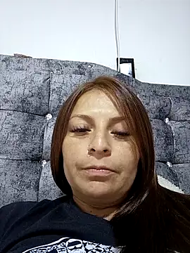 Snapshot of nahomysaints chatting on 10/30/25, 05:31 nahomysaints online show from 10/30/25, 05:31