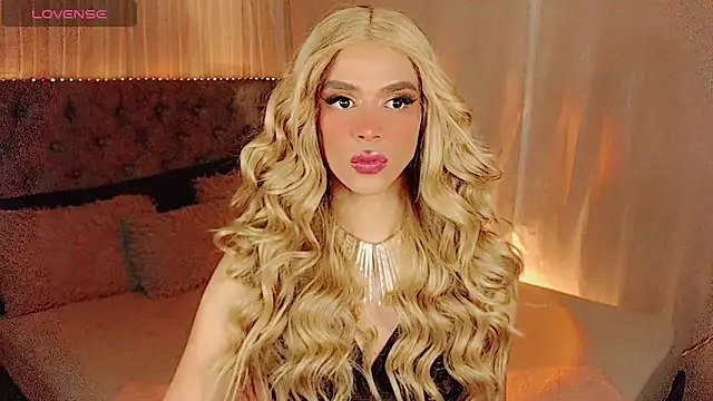 Dalila moan online show from 11/16/25, 10:48