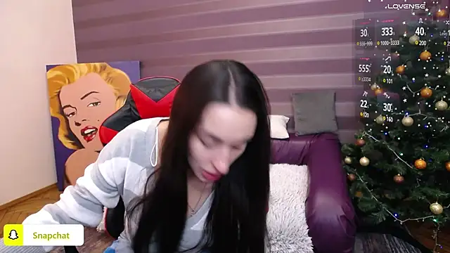 JenniferStone online show from 01/01/25, 04:18