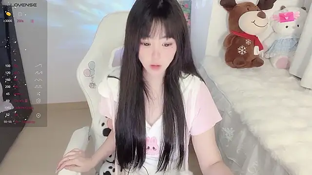 Milla-z online show from 10/31/25, 12:28