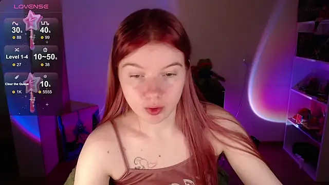 Strawberry juli online show from 10/09/25, 07:50