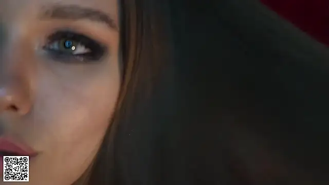 Moni Carroll online show from 10/04/25, 05:44