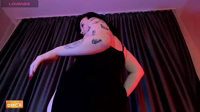 ElliSweetTease online show from 03/06/25, 01:37