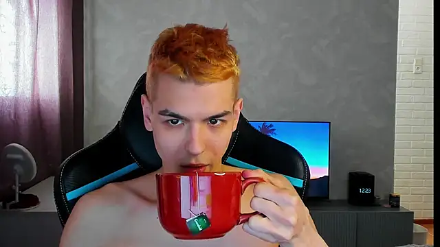 TravisRevas online show from 03/09/25, 09:24