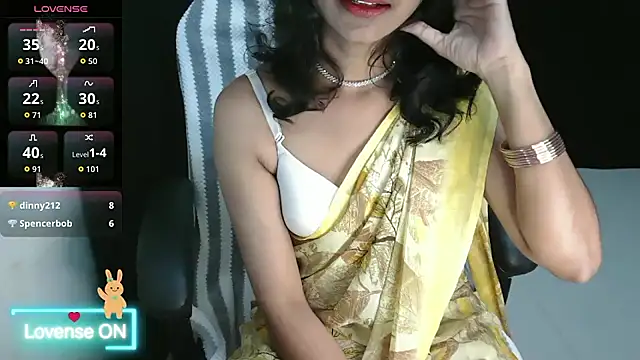 Snapshot of fullmoan chatting on 10/02/25, 06:26 fullmoan online show from 10/02/25, 06:26