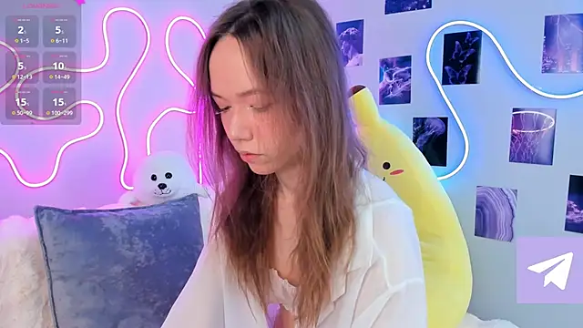 Snapshot of Dreamy_Polly chatting on 03/11/25, 07:36 Dreamy Polly online show from 03/11/25, 07:36