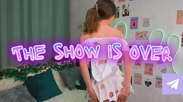 Snapshot of Dreamy_Polly chatting on 03/19/25, 07:06 Dreamy Polly online show from 03/19/25, 07:06