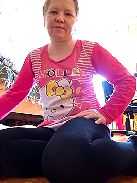 Snapshot of -Kathrine_kit- chatting on 10/25/25, 06:43 -Kathrine kit- online show from 10/25/25, 06:43