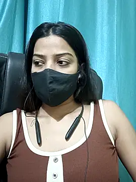 Snapshot of CRAZY__BITE chatting on 11/20/25, 05:01 CRAZY BITE online show from 11/20/25, 05:01