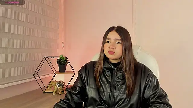 Snapshot of sweet_obsession__ chatting on 09/12/25, 12:49 sweet obsession online show from 09/12/25, 12:49