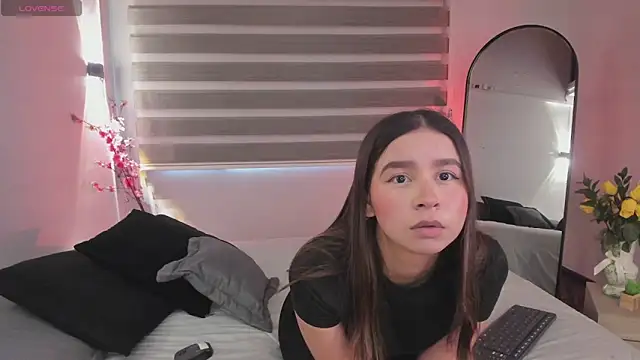 Snapshot of sweet_obsession__ chatting on 09/30/25, 08:03 sweet obsession online show from 09/30/25, 08:03