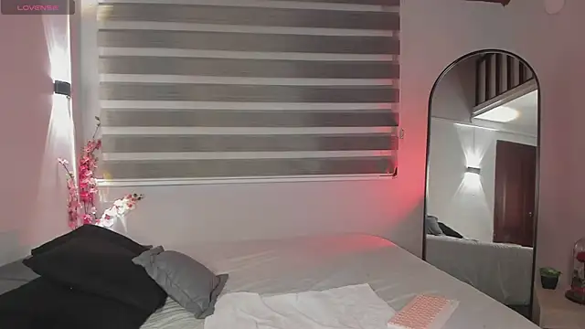 Snapshot of sweet_obsession__ chatting on 10/11/25, 08:07 sweet obsession online show from 10/11/25, 08:07