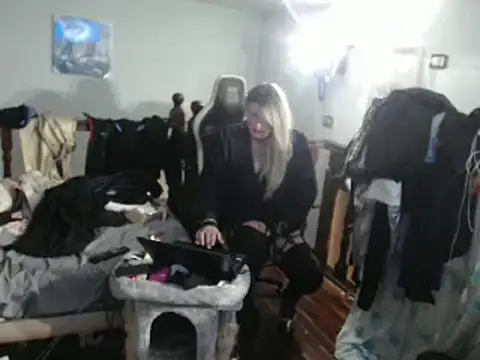 emmex671 online show from 03/09/25, 12:31