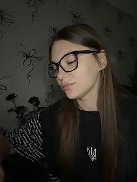 MrrKate online show from 09/27/25, 01:10