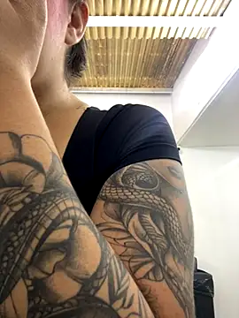 Madisson-Rivas online show from 11/03/25, 08:32