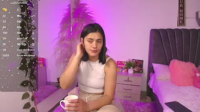 Snapshot of miaoconell chatting on 07/09/26, 10:47 miaoconell online show from 07/09/26, 10:47