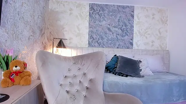 Snapshot of Liannaa_ chatting on 11/07/25, 07:36 Liannaa online show from 11/07/25, 07:36